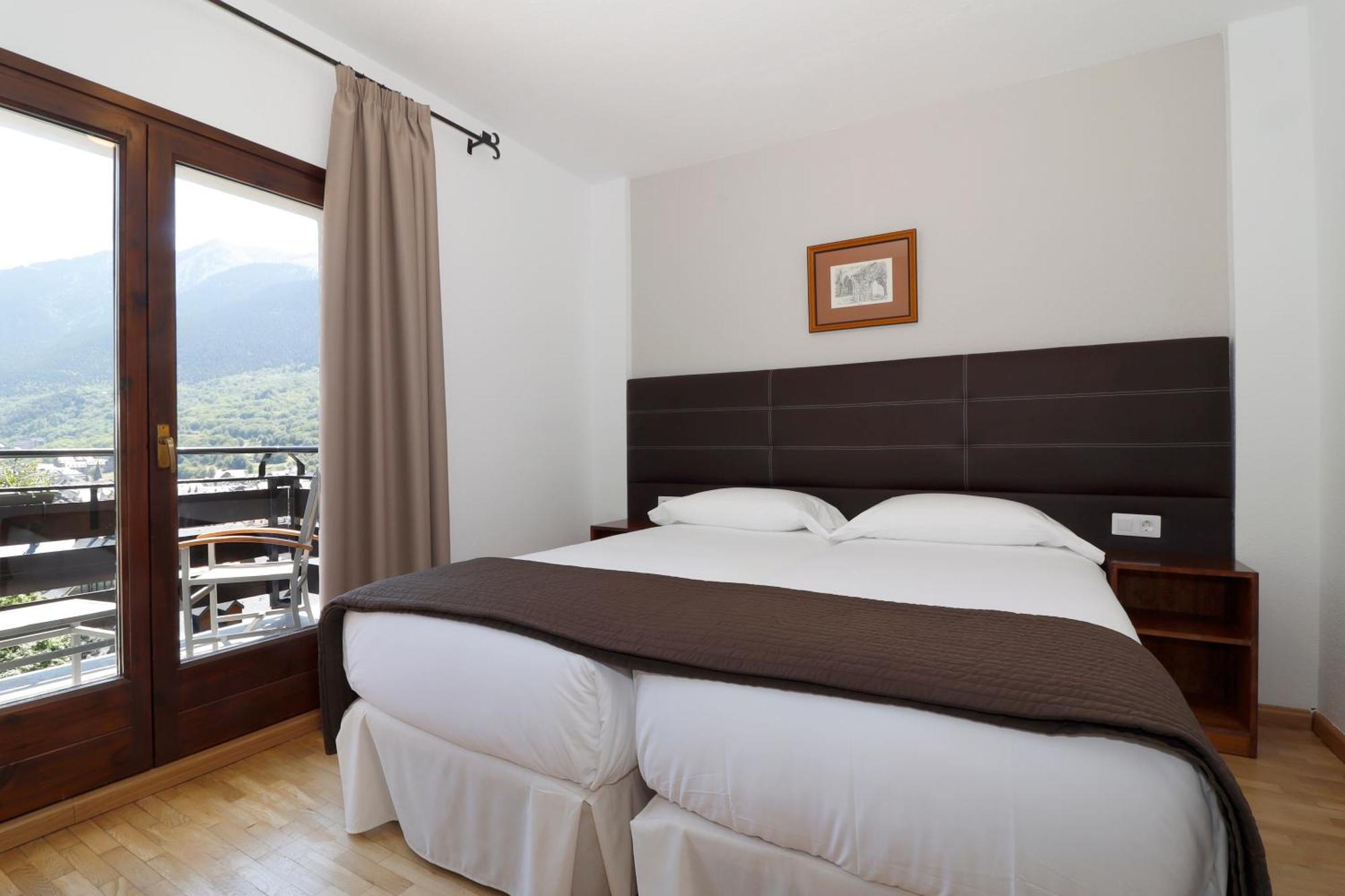 Hotel Blu Aran เบียญา ภายนอก รูปภาพ
